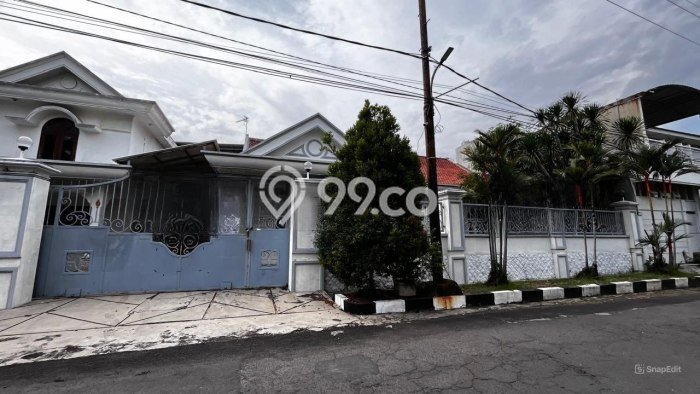Rumah Eksklusif Dijual LT 612m2 di Wonocolo, Surabaya Rumah Eksklusif Dijual LT 612m2 di Wonocolo, Surabaya