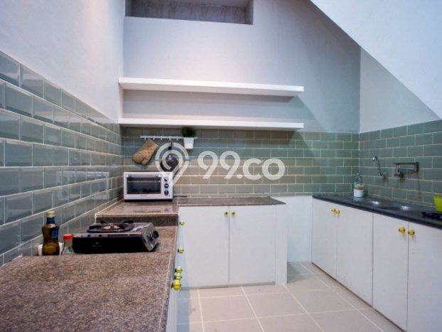 Dijual Rumah Mewah Megah Dengan View Cantik di Margorejo, Surabaya Dijual Rumah Mewah Megah Dengan View Cantik di Margorejo, Surabaya