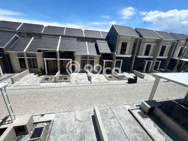 Rumah Strategis Minimalis Lb 30m2 di Rungkut, Surabaya Rumah Strategis Minimalis Lb 30m2 di Rungkut, Surabaya