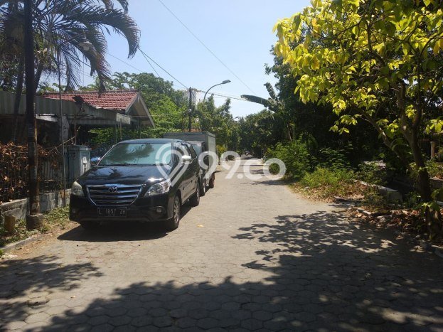 Jual Rumah Bagus Siap Huni LB 140m2 di Rungkut, Surabaya Jual Rumah Bagus Siap Huni LB 140m2 di Rungkut, Surabaya