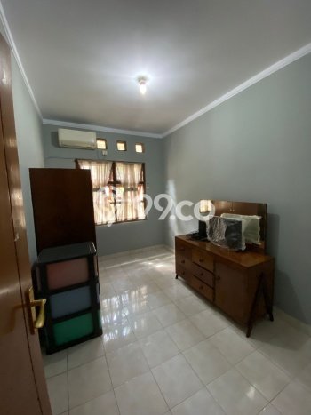 SEGERA MILIKI! Rumah area Bintaro, Tangerang Selatan, Luas 96m² LB 120m² SEGERA MILIKI! Rumah area Bintaro, Tangerang Selatan, Luas 96m² LB 120m²