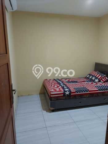 Rumah Strategis 4 Kamar Tidur dan 2 Kamar Mandi di Ciputat, Dekat Pusat Kota, Tangerang Selatan Rumah Strategis 4 Kamar Tidur dan 2 Kamar Mandi di Ciputat, Dekat Pusat Kota, Tangerang Selatan