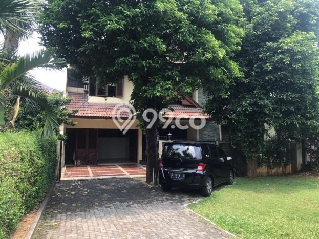 Hunian Eksklusif Siap Huni LT 268m2 di Kebayoran Lama, Jakarta Selatan Hunian Eksklusif Siap Huni LT 268m2 di Kebayoran Lama, Jakarta Selatan