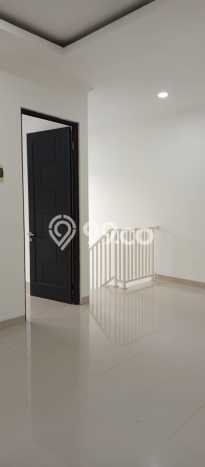 Ready to Use! Premium House LT 120m2 Desain Modern di Bintaro Ready to Use! Premium House LT 120m2 Desain Modern di Bintaro