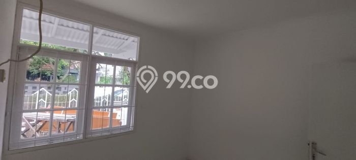 Jual Rumah Eksklusif 2 KT di Bintaro, Tangerang Selatan Jual Rumah Eksklusif 2 KT di Bintaro, Tangerang Selatan