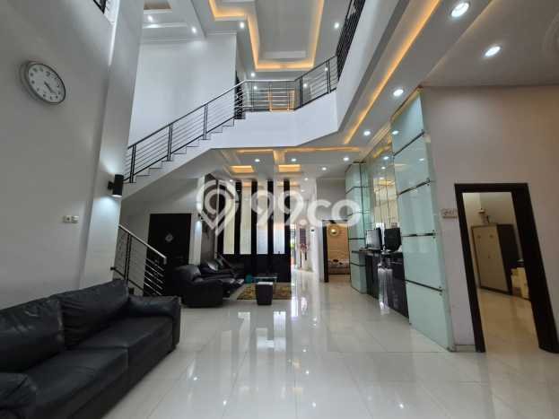Best Deal Hunian Mewah Ideal dan Luas di Mulyorejo, Surabaya Best Deal Hunian Mewah Ideal dan Luas di Mulyorejo, Surabaya