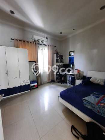 Rumah Elit Modern Siap Huni di Wisata Bukit Mas Surabaya Rumah Elit Modern Siap Huni di Wisata Bukit Mas Surabaya