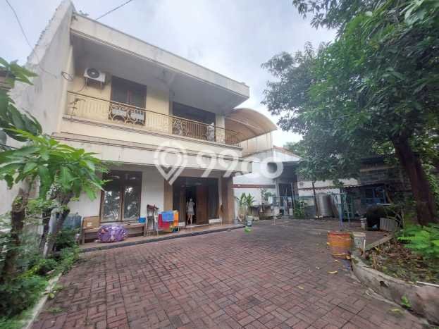 For Sale! Luxury House LT 767m2 Desain Modern di Petemon For Sale! Luxury House LT 767m2 Desain Modern di Petemon