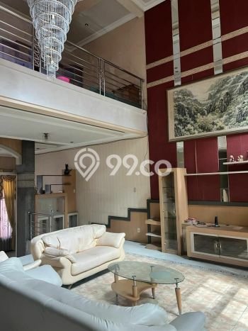 Ready to Use! Premium House LT 246m2 Desain Modern di Pakuwon Indah Ready to Use! Premium House LT 246m2 Desain Modern di Pakuwon Indah