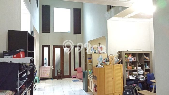 Dijual Hunian Rumah Nyaman 3 KT di Kedung Baruk, Surabaya Dijual Hunian Rumah Nyaman 3 KT di Kedung Baruk, Surabaya