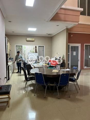 Jual Rumah Luas Megah Dengan View Cantik di Graha, Surabaya Jual Rumah Luas Megah Dengan View Cantik di Graha, Surabaya