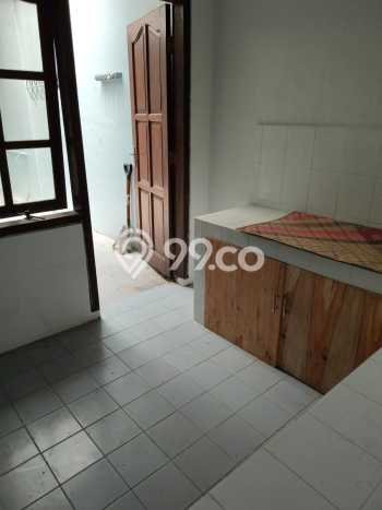 Rumah Luas Asri 3 KT Siap Pakai di Darmo permai Surabaya Rumah Luas Asri 3 KT Siap Pakai di Darmo permai Surabaya