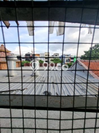 Ruko Bagus LT 210m2 LB 260m2 Dijual di Wiyung Surabaya Ruko Bagus LT 210m2 LB 260m2 Dijual di Wiyung Surabaya