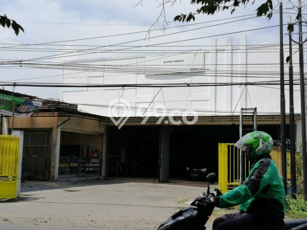FOR SALE! Gudang di Menganti Gresik, LT 896m2, LB 600m2 FOR SALE! Gudang di Menganti Gresik, LT 896m2, LB 600m2