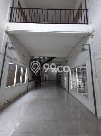 Komersial Dijual di Prime Area Surabaya Luas 400m2 Komersial Dijual di Prime Area Surabaya Luas 400m2