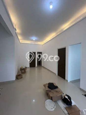 Disewakan! Rumah 3 Kamar Tidur &
2 Kamar Mandi di Citraland, Surabaya Disewakan! Rumah 3 Kamar Tidur &
2 Kamar Mandi di Citraland, Surabaya