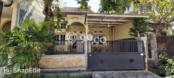 Dijual Cepat Rumah Favorit Siap Huni LB 135m2 di Wiyung, Surabaya Dijual Cepat Rumah Favorit Siap Huni LB 135m2 di Wiyung, Surabaya