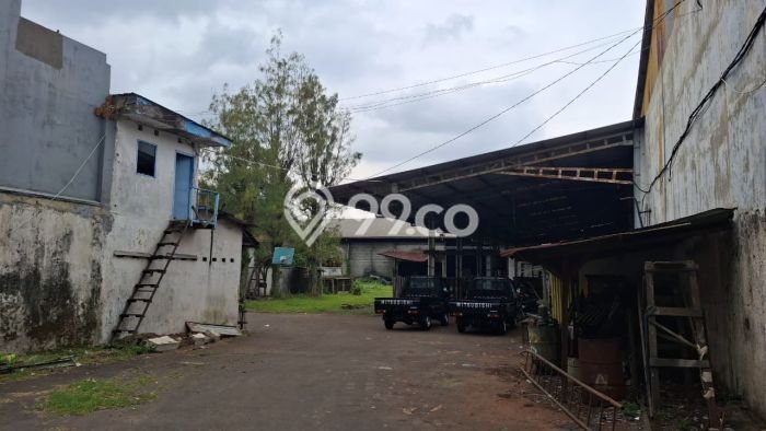 Area Ramai! Gudang Dijual di Singosari untuk Bisnis Luas Bangunan 4000m2 Area Ramai! Gudang Dijual di Singosari untuk Bisnis Luas Bangunan 4000m2