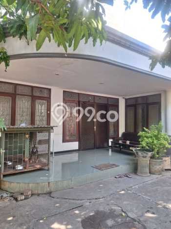 For Sale! Luxury House LT 1005m2 Desain Modern di Petemon For Sale! Luxury House LT 1005m2 Desain Modern di Petemon