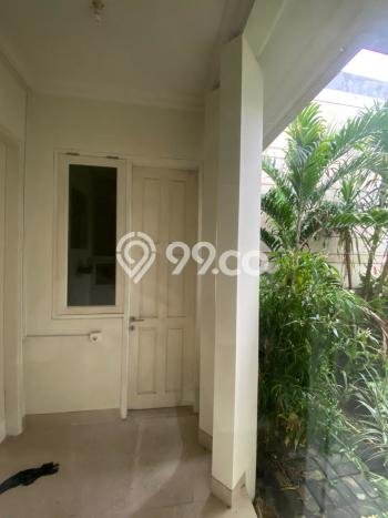 Dijual Rumah Mewah Megah Dengan View Cantik di Pakuwon Indah, Surabaya Dijual Rumah Mewah Megah Dengan View Cantik di Pakuwon Indah, Surabaya