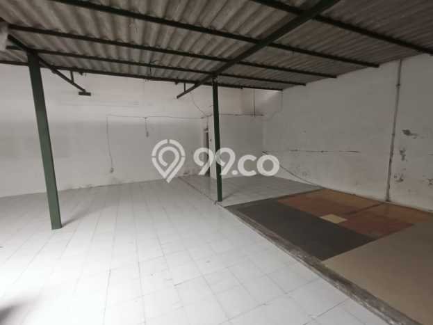 Disewakan! Rumah 2 Kamar Tidur &
2 Kamar Mandi di Sukomanunggal, Surabaya Disewakan! Rumah 2 Kamar Tidur &
2 Kamar Mandi di Sukomanunggal, Surabaya