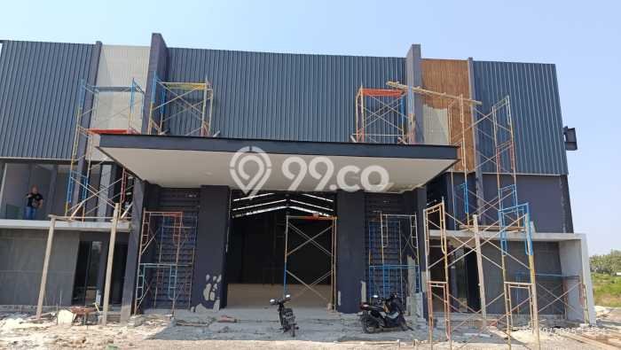 FOR SALE! Gudang di Sidoarjo Sidoarjo, LT 1014m2, LB 1014m2 FOR SALE! Gudang di Sidoarjo Sidoarjo, LT 1014m2, LB 1014m2