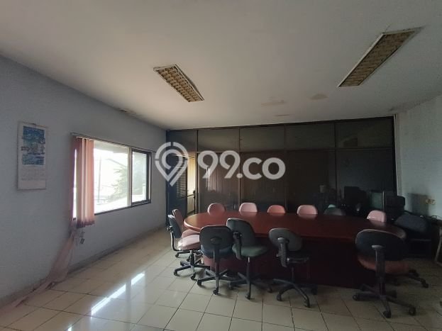 Unit Gudang Dijual di Surabaya LT 2940m2 & LB 2178m2 Unit Gudang Dijual di Surabaya LT 2940m2 & LB 2178m2