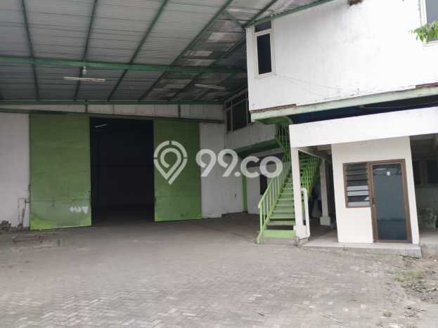 Disewakan Gudang di Pusat Kota Surabaya Ramai Strategis Disewakan Gudang di Pusat Kota Surabaya Ramai Strategis
