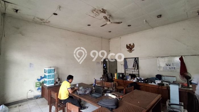 Area Ramai! Gudang Dijual di Singosari untuk Bisnis Luas Bangunan 4000m2 Area Ramai! Gudang Dijual di Singosari untuk Bisnis Luas Bangunan 4000m2
