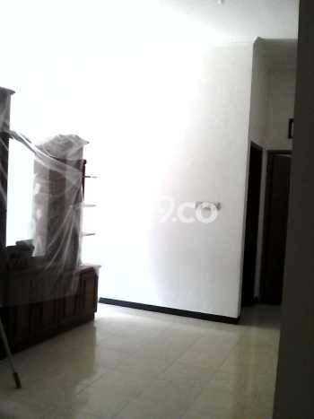 Rumah Strategis Modern Lb 100m2 di Wiyung, Surabaya Rumah Strategis Modern Lb 100m2 di Wiyung, Surabaya