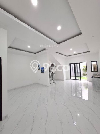 For Sale Hunian Rumah Terawat 3 Kamar di Bintaro, Tangerang Selatan For Sale Hunian Rumah Terawat 3 Kamar di Bintaro, Tangerang Selatan