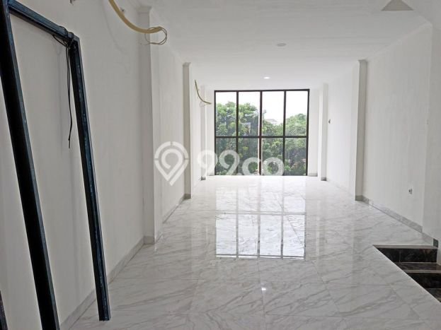 Ruko Dijual di Jakarta Timur LT 87m2 & LB 265m2 Lokasi Terbaik! Ruko Dijual di Jakarta Timur LT 87m2 & LB 265m2 Lokasi Terbaik!