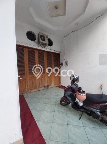 Rumah Mewah LB 400m2 Siap Pakai Desain Elegan di Condet, Jakarta Timur Rumah Mewah LB 400m2 Siap Pakai Desain Elegan di Condet, Jakarta Timur