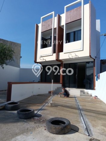 Ruko Dijual di Bogor LT 87m2 & LB 89m2 Lokasi Terbaik! Ruko Dijual di Bogor LT 87m2 & LB 89m2 Lokasi Terbaik!