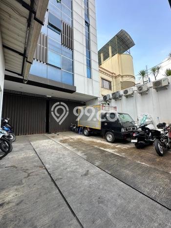 Dijual! Kantor di Gajah Mada Jakarta Pusat LT 485m2 / LB 2200m2 Kawasan Strategis Dijual! Kantor di Gajah Mada Jakarta Pusat LT 485m2 / LB 2200m2 Kawasan Strategis