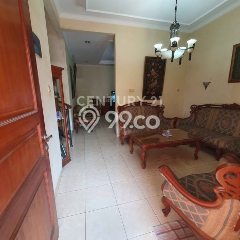 Hunian Eksklusif Dijual LT 180m2 di Duren Sawit, Jakarta Timur Hunian Eksklusif Dijual LT 180m2 di Duren Sawit, Jakarta Timur