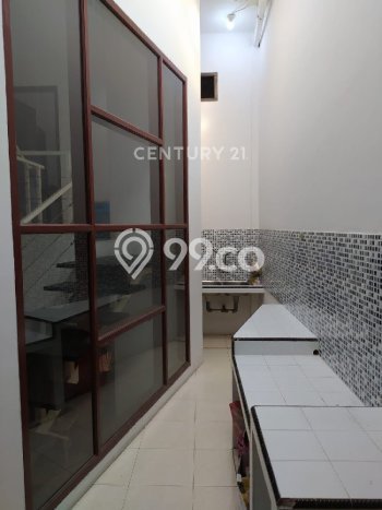 For Sale Rumah 3 Kamar Lokasi Ideal Nyaman dan Strategis di Johar Baru For Sale Rumah 3 Kamar Lokasi Ideal Nyaman dan Strategis di Johar Baru