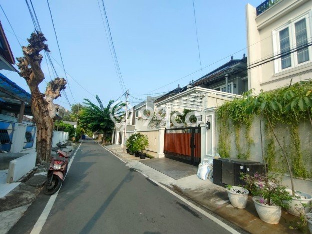 Dijual Rumah Mewah Exclusive di Cempaka Putih, Jakarta Pusat Dijual Rumah Mewah Exclusive di Cempaka Putih, Jakarta Pusat