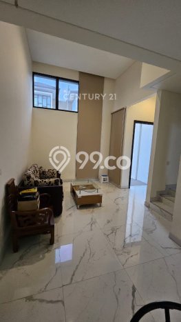 Jual Rumah Favorit Siap Huni LB 200m2 di Cakung, Jakarta Timur Jual Rumah Favorit Siap Huni LB 200m2 di Cakung, Jakarta Timur