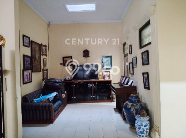 Hunian Eksklusif Dijual LT 350m2 di Cempaka Putih, Jakarta Pusat Hunian Eksklusif Dijual LT 350m2 di Cempaka Putih, Jakarta Pusat