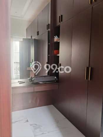 Dijual Rumah Luas Megah Dengan View Eksklusif di Gading Serpong, Tangerang Dijual Rumah Luas Megah Dengan View Eksklusif di Gading Serpong, Tangerang
