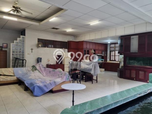 Dijual Rumah Luas Elegan Dengan View Cantik di Sunrise Garden, Jakarta Barat Dijual Rumah Luas Elegan Dengan View Cantik di Sunrise Garden, Jakarta Barat