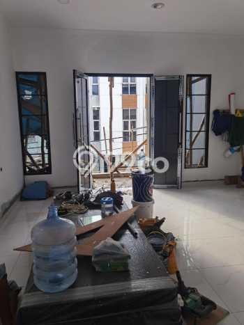 For Sale! Premium House LT 126m2 Desain Modern di Taman Ratu For Sale! Premium House LT 126m2 Desain Modern di Taman Ratu