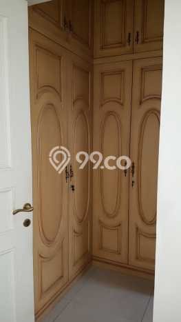 Disewakan! Rumah 3 Kamar Tidur &
2 Kamar Mandi di Pantai Indah Kapuk, Jakarta Utara Disewakan! Rumah 3 Kamar Tidur &
2 Kamar Mandi di Pantai Indah Kapuk, Jakarta Utara
