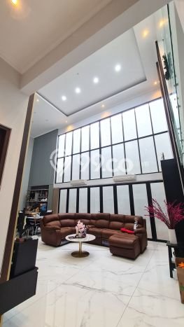 Rumah Luxury Modern Siap Huni di Surabaya Kota Surabaya Rumah Luxury Modern Siap Huni di Surabaya Kota Surabaya