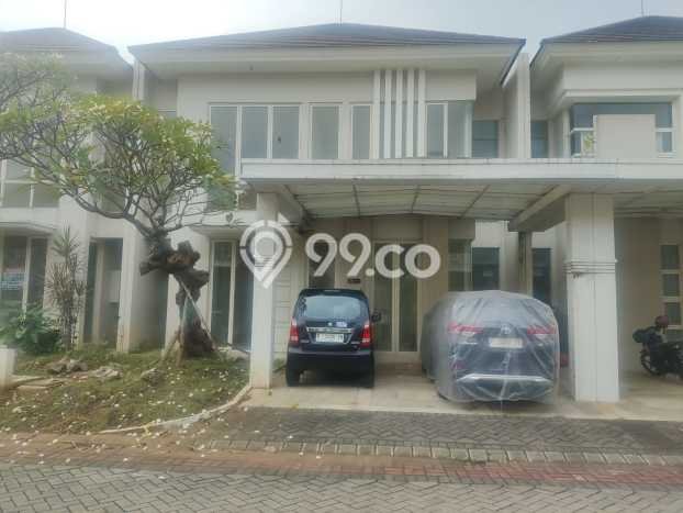 For Sale Rumah 5 Kamar Lokasi Ideal Bagus dan Strategis di Tandes For Sale Rumah 5 Kamar Lokasi Ideal Bagus dan Strategis di Tandes