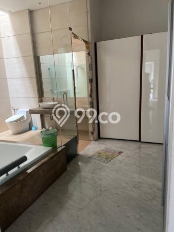 Jual Rumah Luas Elegan Dengan View Eksklusif di Permata Buana, Jakarta Barat Jual Rumah Luas Elegan Dengan View Eksklusif di Permata Buana, Jakarta Barat