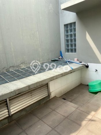 For Sale! Premium House LT 250m2 Desain Elegan di Permata Buana For Sale! Premium House LT 250m2 Desain Elegan di Permata Buana