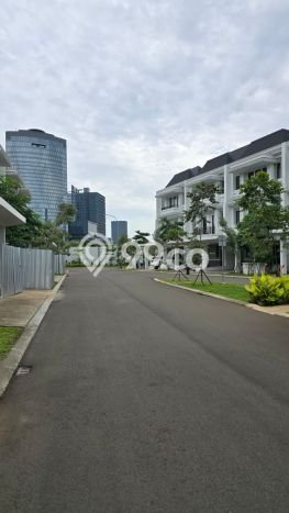 Rumah Elit Modern Tanpa Renovasi di Alam Sutera Tangerang Rumah Elit Modern Tanpa Renovasi di Alam Sutera Tangerang