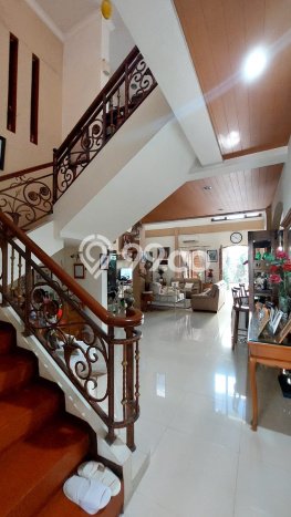 Jual Rumah Luas Megah Dengan View Cantik di Lippo Karawaci, Tangerang Jual Rumah Luas Megah Dengan View Cantik di Lippo Karawaci, Tangerang